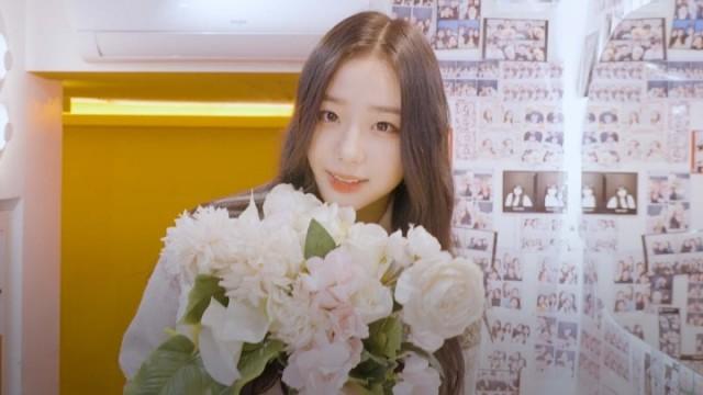 Our cute Apeach ChaeYeon, Happy Birthday~ | SIGNAL 231204