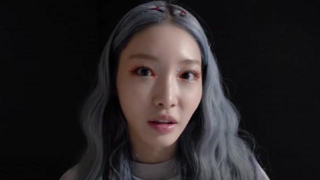 CHUNG HA ‘Sparkling’ Comeback Stage Behind