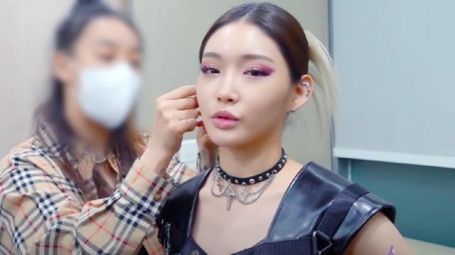 CHUNG HA ‘Bicycle’ Comeback Stage Behind #1