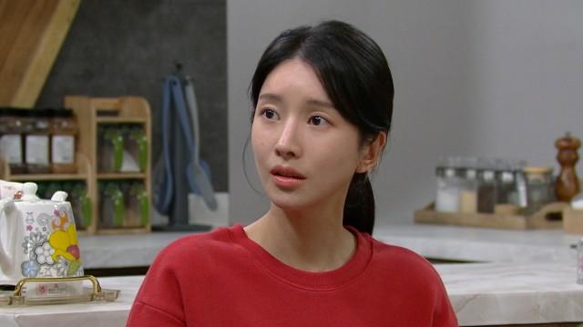 Eun Sung janta na casa de Sun Woo