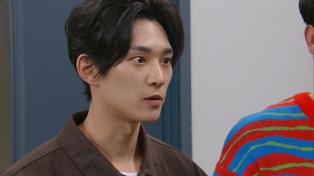 Sun Woo investiga Ju Ri