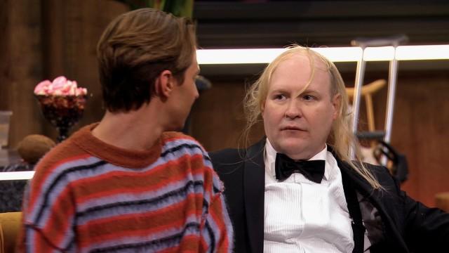 Du är skyldig mig två kaniner!