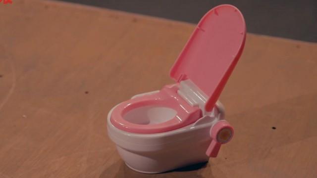 おトイレ ゆか 宙返り