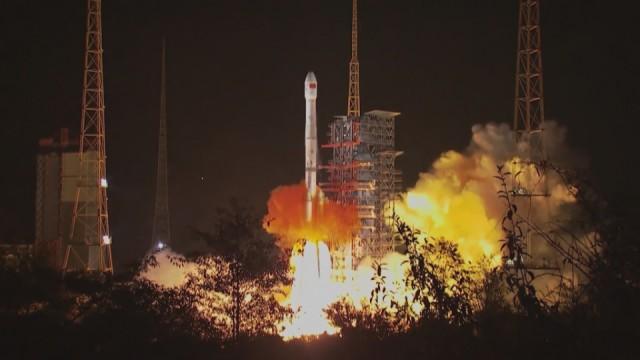 中国・アメリカ 月への夢
