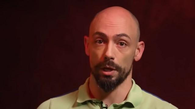 IL PERD SES DEUX JAMBES EN COMBATTANT L'ÉTAT ISLAMIQUE (EX-MEMBRE DES FORCES SPÉCIALES)