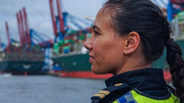 Komplettsperrung der Elbe für Containerriesen