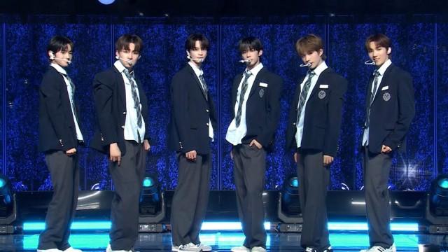 TWS Debut Showcase 'Sparkling Blue' - Plot Twist (Full Cam)