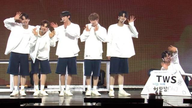 TWS Debut Showcase 'Sparkling Blue' - BFF (Full Cam) 