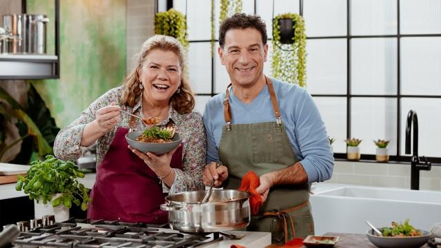 Bruschetta aux tomates / Ragoût de lentilles aux légumes parfumé au paprika fumé