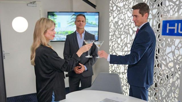 Ringo weiß von Patrizias Vorliebe für jüngere Männer