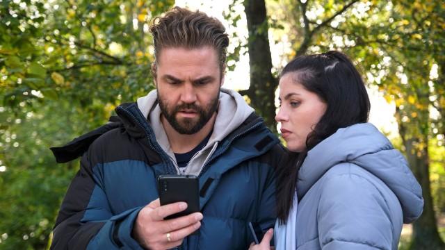Bambi will Amelie mit einer Tracking-Uhr ausstatten