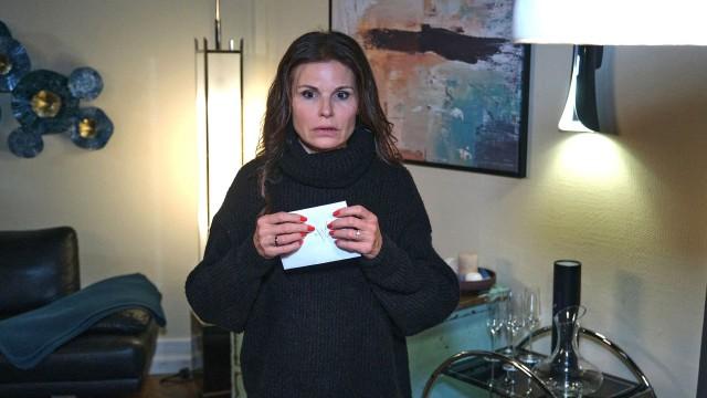 Britta legt sich mit Eva an, um sich abzulenken