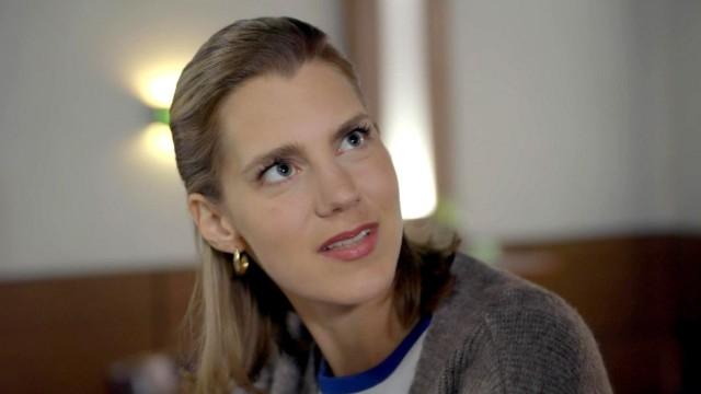 Stella gibt sowohl Paco als auch Jakob einen Korb