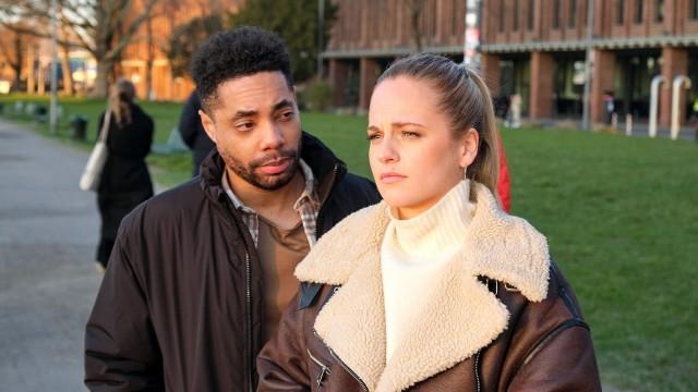 Cecilia befürchtet, nun beide Eltern verloren zu haben