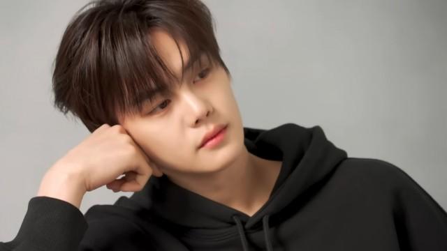 2nd ROMANTIC CROWN Shooting Behind