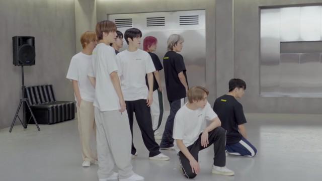 우리 같이 마셔볼래요?| BODY MAINTE Behind