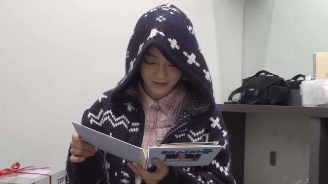 EP.90 'Temple' Filming Behind (2)