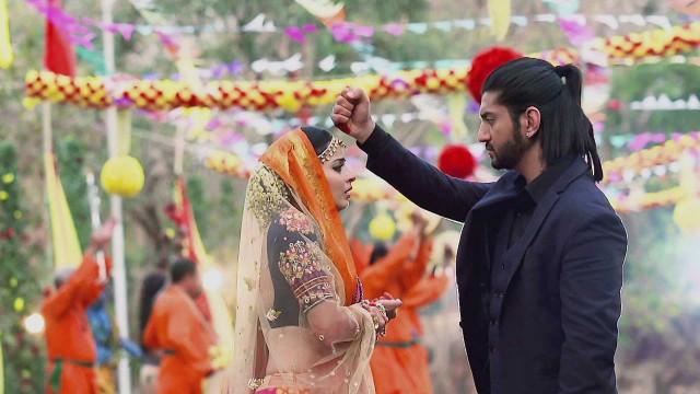 Omkara Marries Gauri!