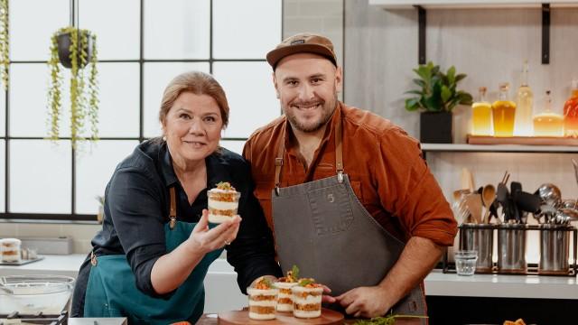 Verrines gâteau carottes et argousier et mousse fromage