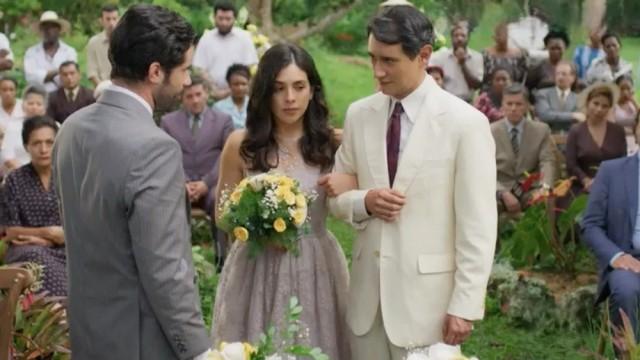 Mariana y Benítez se casan, ¿tratan de impedirlo?
