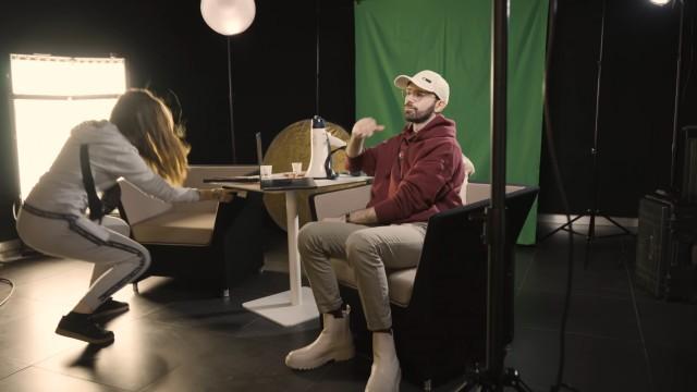 Un TRAJET, une CÉLÉBRITÉ, une INTERVIEW en DIRECT - TOUT PEUT ARRIVER