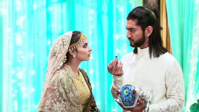 Omkara, Gauri Uncover The Mystery
