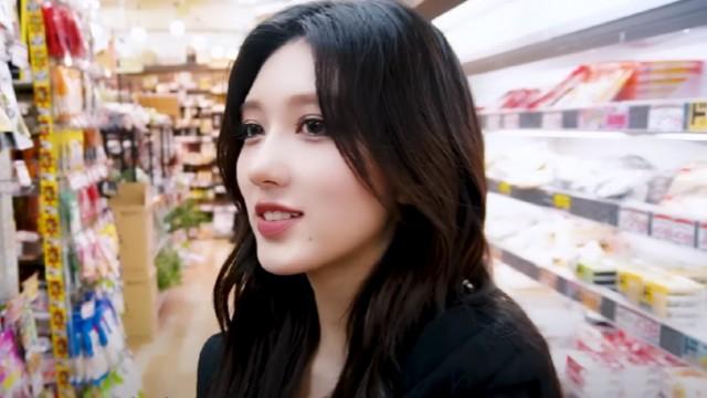 Polki's Donkey Tour Around the World (with GAEUL)