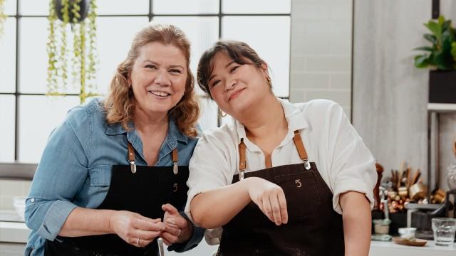 Mochis à la crème fouettée et dattes / Rouleaux pâte sésame et arachides