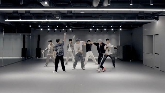 'Smoothie' Dance Practice