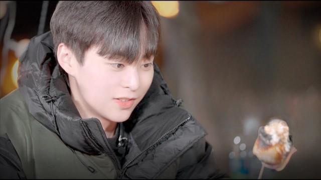 시우민의 캠핑의 정석(?) | XIUMIN