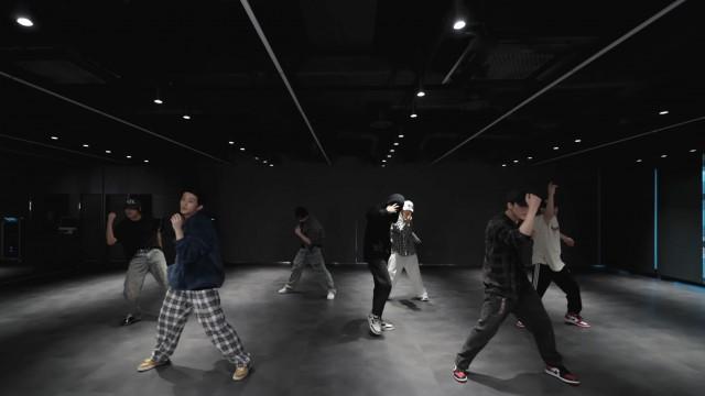 'UNKNOWN' Dance Practice