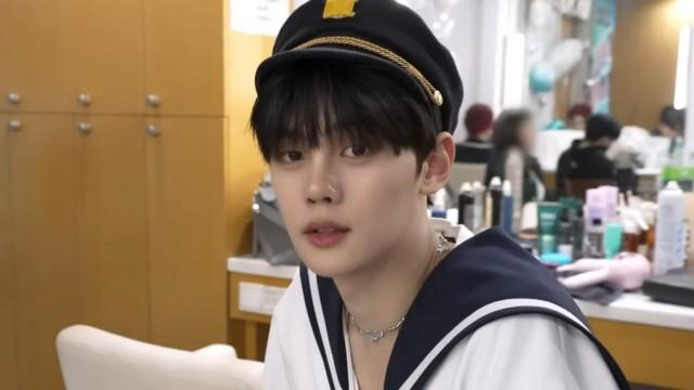 'SWEAT' Music Show Behind