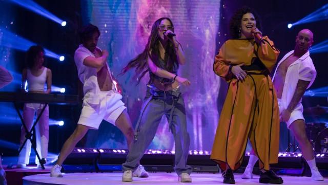 Reñida semifinal