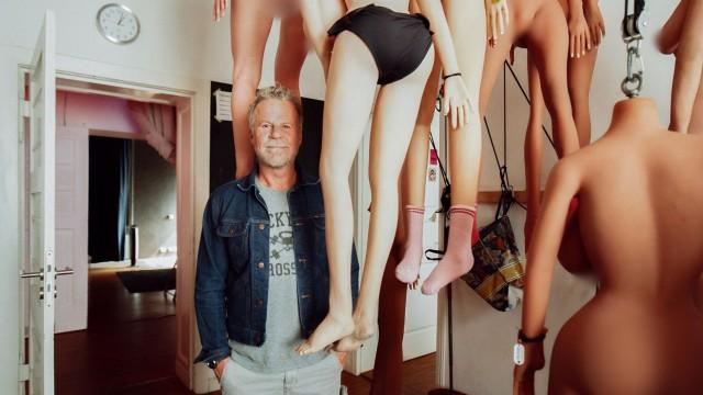Experiment Liebe: Von Dating App bis Sex-Roboter - Wie lieben wir in Zukunft?