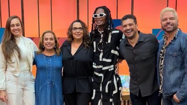André Curvello, Ana Beatriz Nogueira, Jonathan Ferr, Carla Luz e Muka