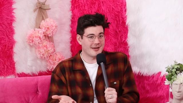 Ted Nivison Teaches Trisha Paytas About Space, Gooning, Science & MORE!