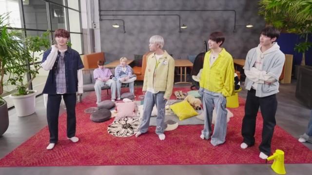 EP.8 [We (tried to) Link! Playing classic indoor games]
