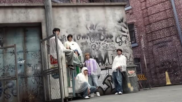 [PREVIEW] TXT (투모로우바이투게더) '誓い (CHIKAI)' Making of Jacket Photos