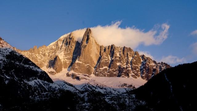 Mit dem Zug ...: durch die Savoyer Alpen - Vom Genfer See bis zum Mont Blanc
