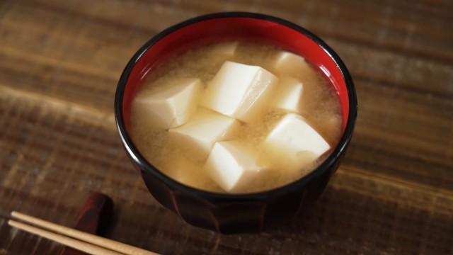 ▽今日のみそしる ▽新しい生物 アルミホイルプス