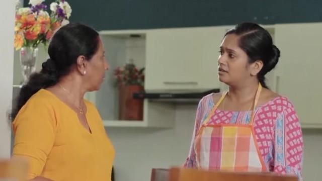 අසේනිගෙන් ඩිවෝස් එක, මේනකාගෙන් දරුවා
