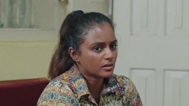එහෙත් පිස්සෝ... මෙහෙත් පිස්සෝ...