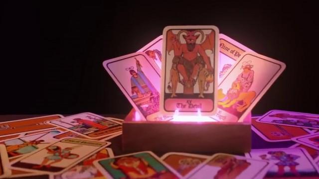 Tarot for the Dead: Divining the Secrets of the Devil's Deck