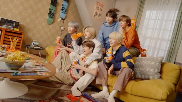 RIIZE FANTA Ad Behind