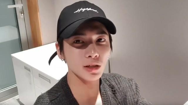 Secret Meeting Between TAEHYUN & MOA for the Big Event This Winter (Hint: 1205)