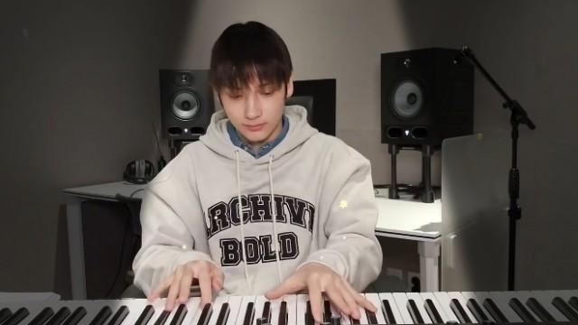 A Harmony of Mandu & Piano