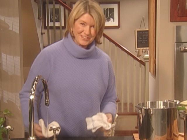 Pasta: Agnolotti with Sausage and Peas; Fettuccine Alfredo