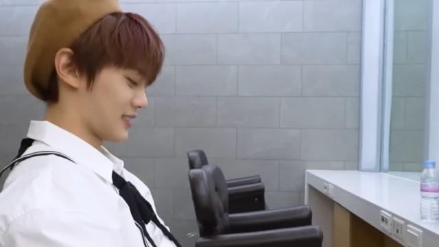 GYU VIN MBC Show! Music Core Special MC Behind