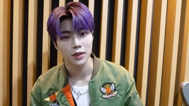 'GOOD SO BAD' Music Show Behind