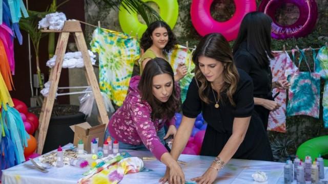 Liv's Big Block Paw-ty